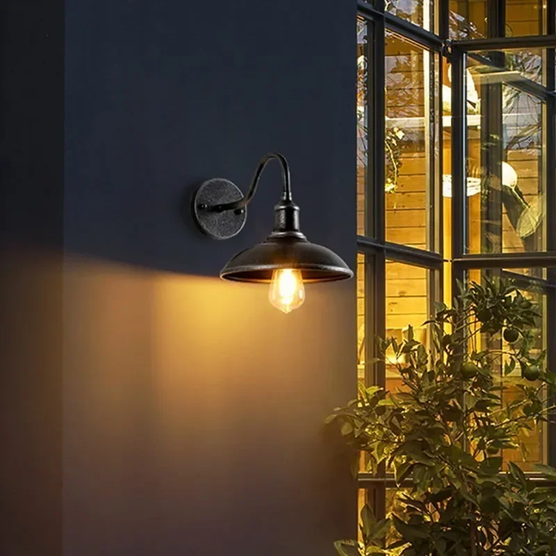 Vintage Waterproof Wall Light - Image 3